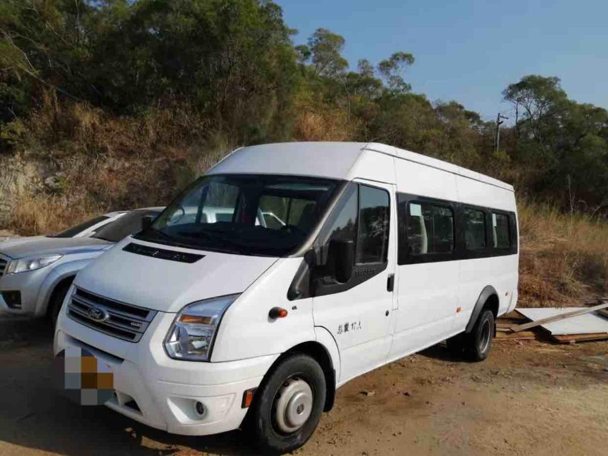 厦门2017年2月福特新世代全顺2016款22t加长轴17座中顶标准型白色手动