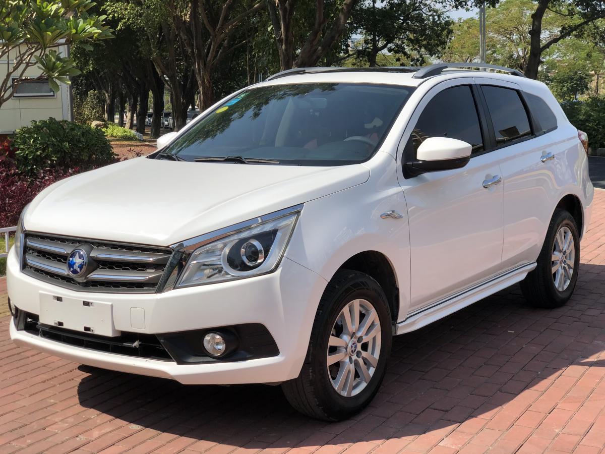 【漳州】2015年11月 启辰 t70 2015款 2.0l cvt睿趣版 白色 自动档