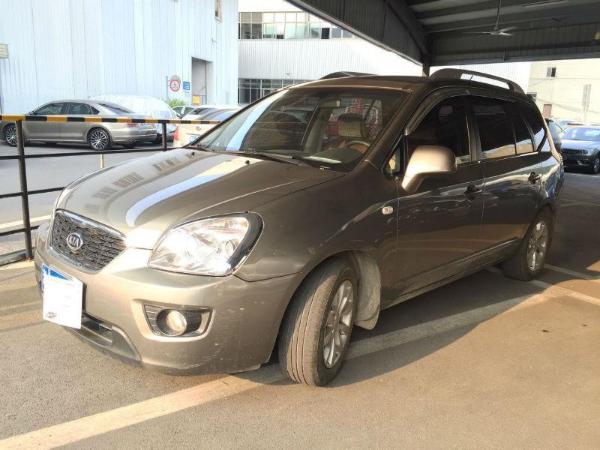 【长沙】2010年10月 起亚 佳乐 新 2.0 5座舒适版 香槟色 自动档