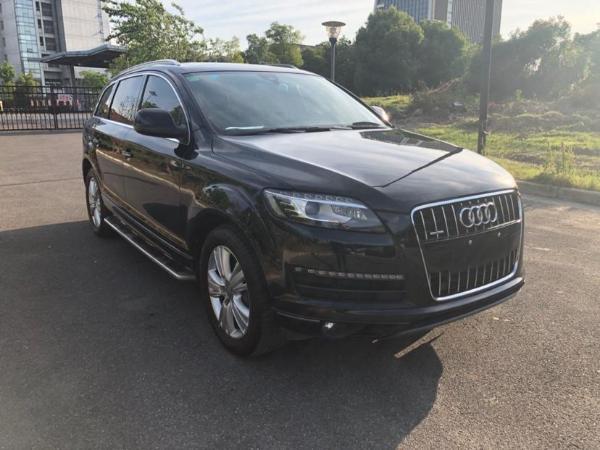 奥迪 奥迪Q7  2010款 Q7 3.6 FSI quattro 舒适型