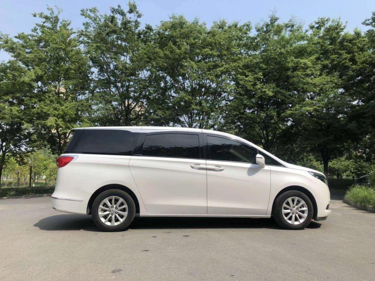 别克 gl8  2017款 es 28t 舒适型 国v图片