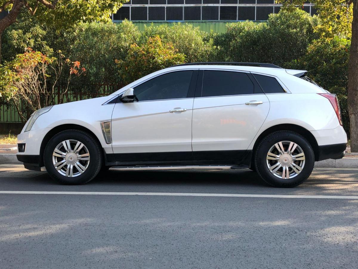 苏州2015年5月凯迪拉克srx2015款30l舒适型白色自动档