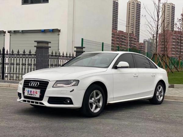 奥迪 奥迪A4L  2009款 2.0 TFSI 舒适型