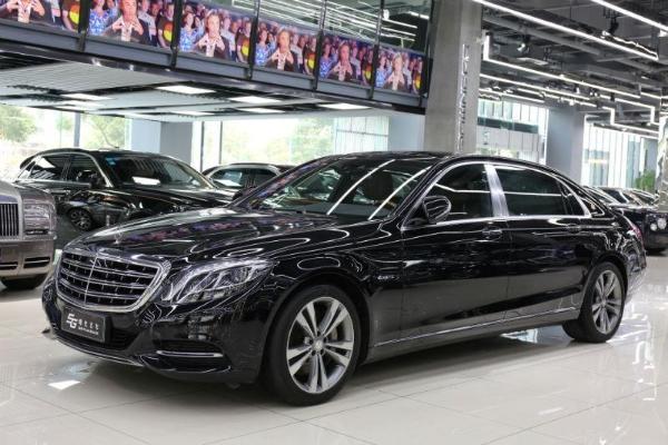 奔驰 迈巴赫S级  2015款 S400 4MATIC 3.0T