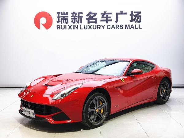 法拉利 F12berlinetta  2013款 6.3L 标准型