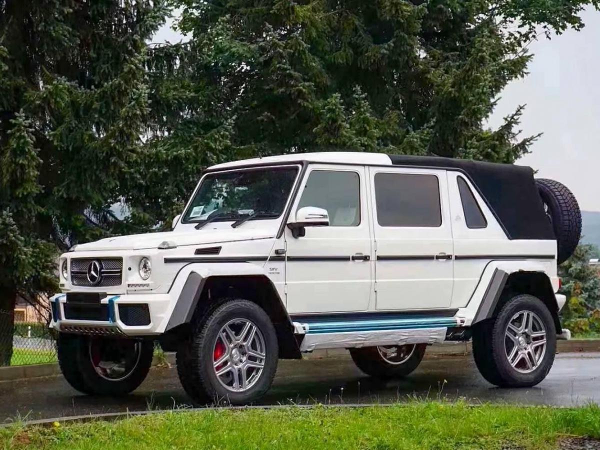 【上海】2018年1月 奔馳 邁巴赫 g650 4x4 白色 自動檔