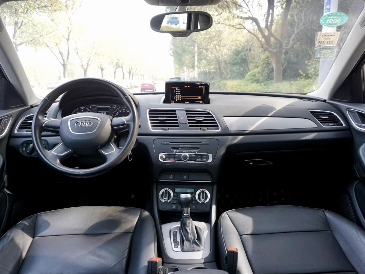 奥迪 奥迪q3  2013款 35 tfsi 进取型图片