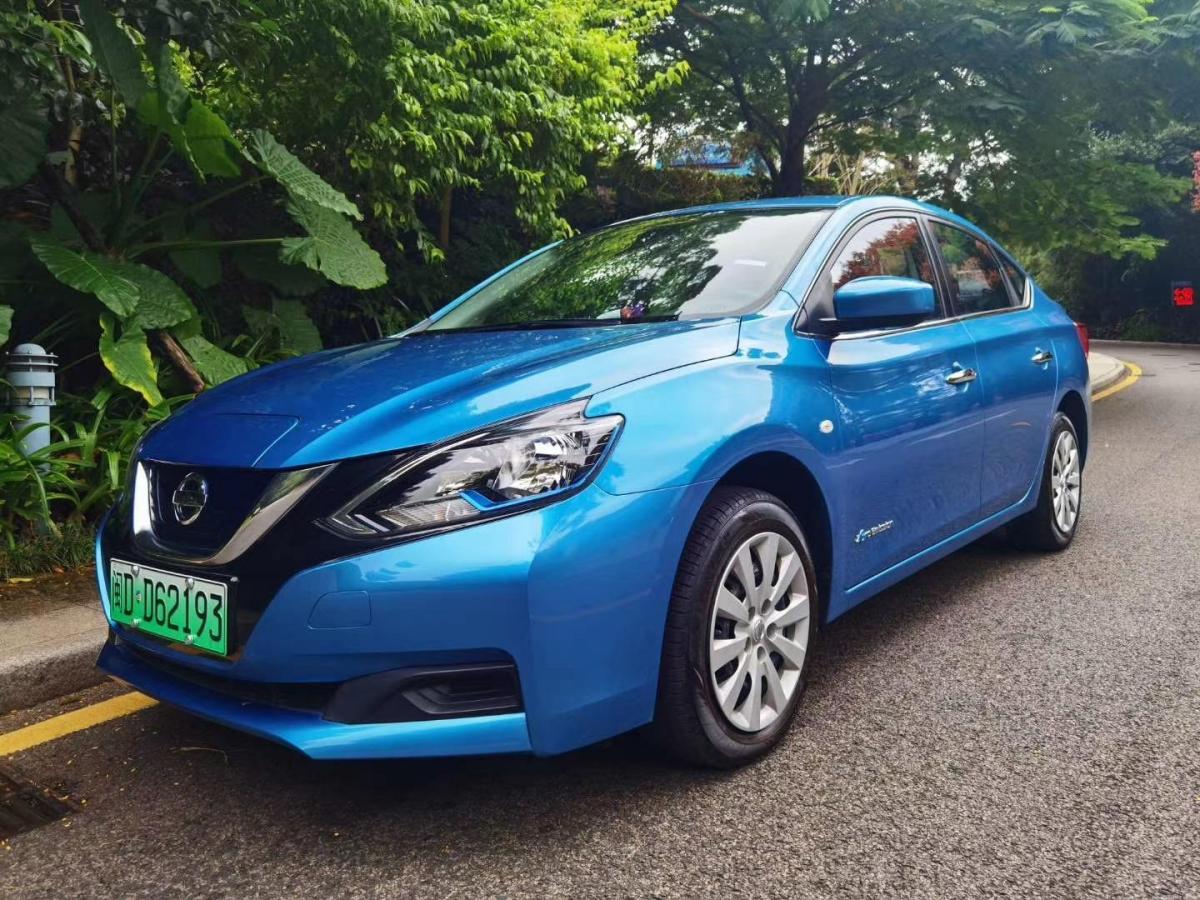 厦门2018年12月日产轩逸99纯电2018款智领版蓝色自动档