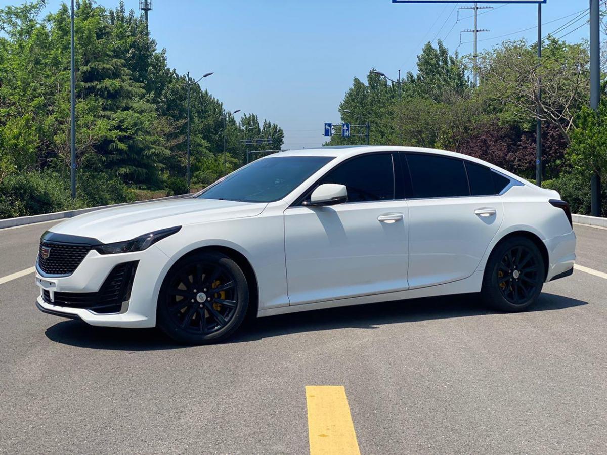 连云港2020年6月凯迪拉克ct52020款28t时尚型白色手自一体