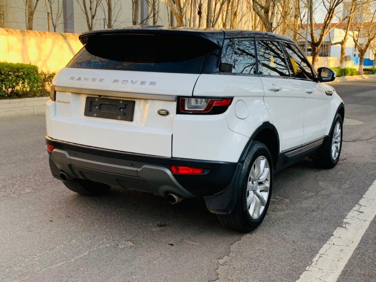 【青岛】2016年8月 路虎 揽胜极光 2016款 2.0t se 智耀版 手自一体