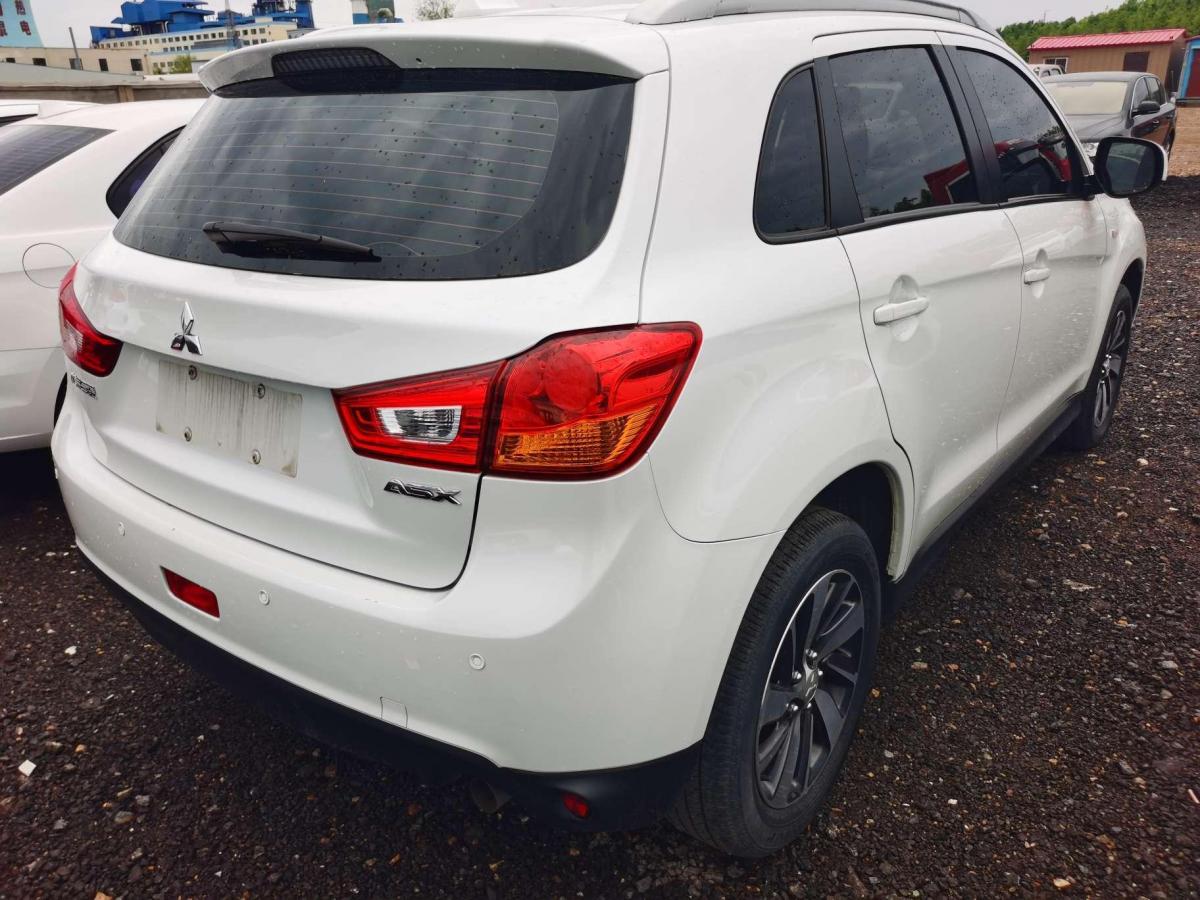 【烟台】2018年07月 三菱 劲炫asx 2018款 2.0l cvt两驱精英版 自动档
