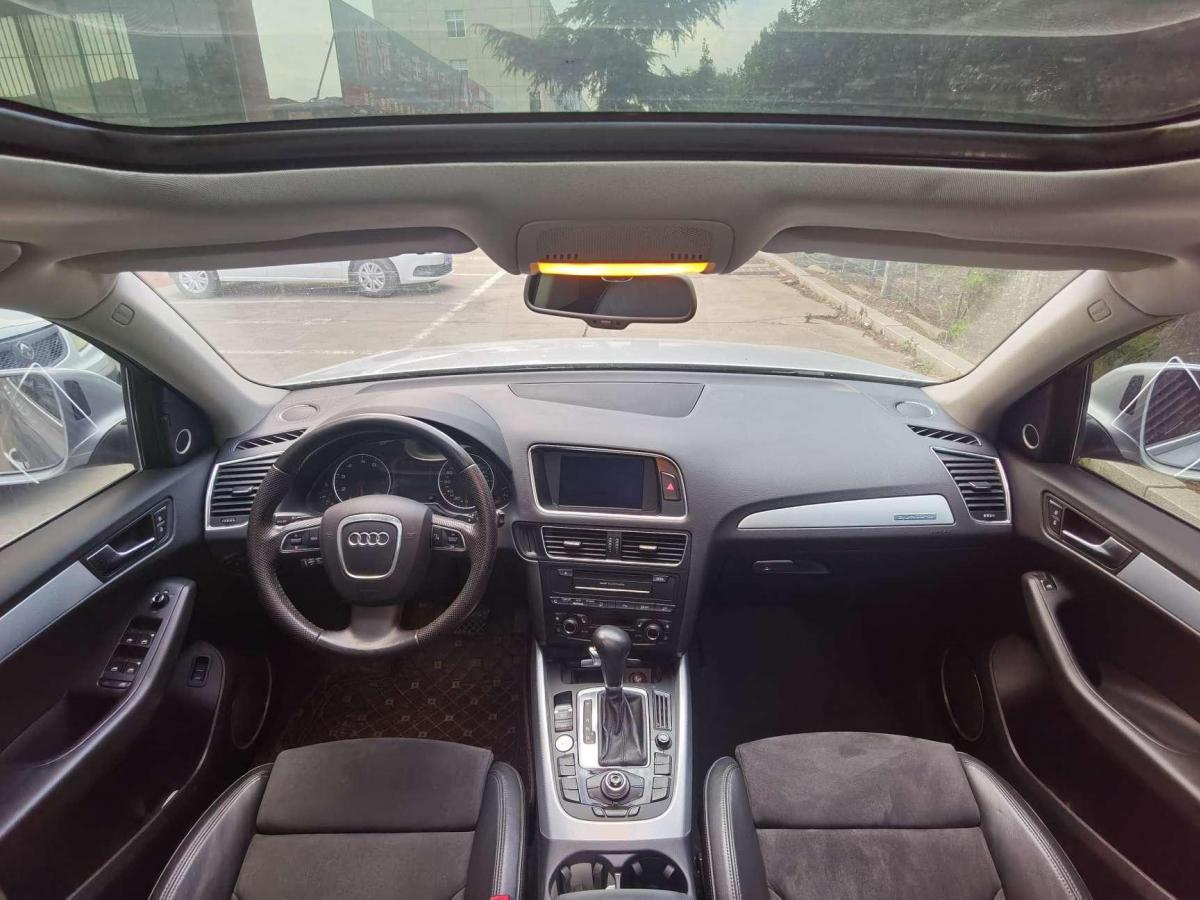 【日照】2011年10月 奥迪 奥迪q5 2011款 2.0tfsi 动感型 自动档