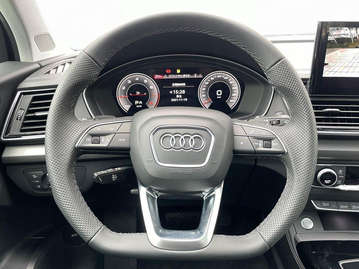 奥迪 奥迪q5l  2021款 40 tfsi 豪华动感型图片