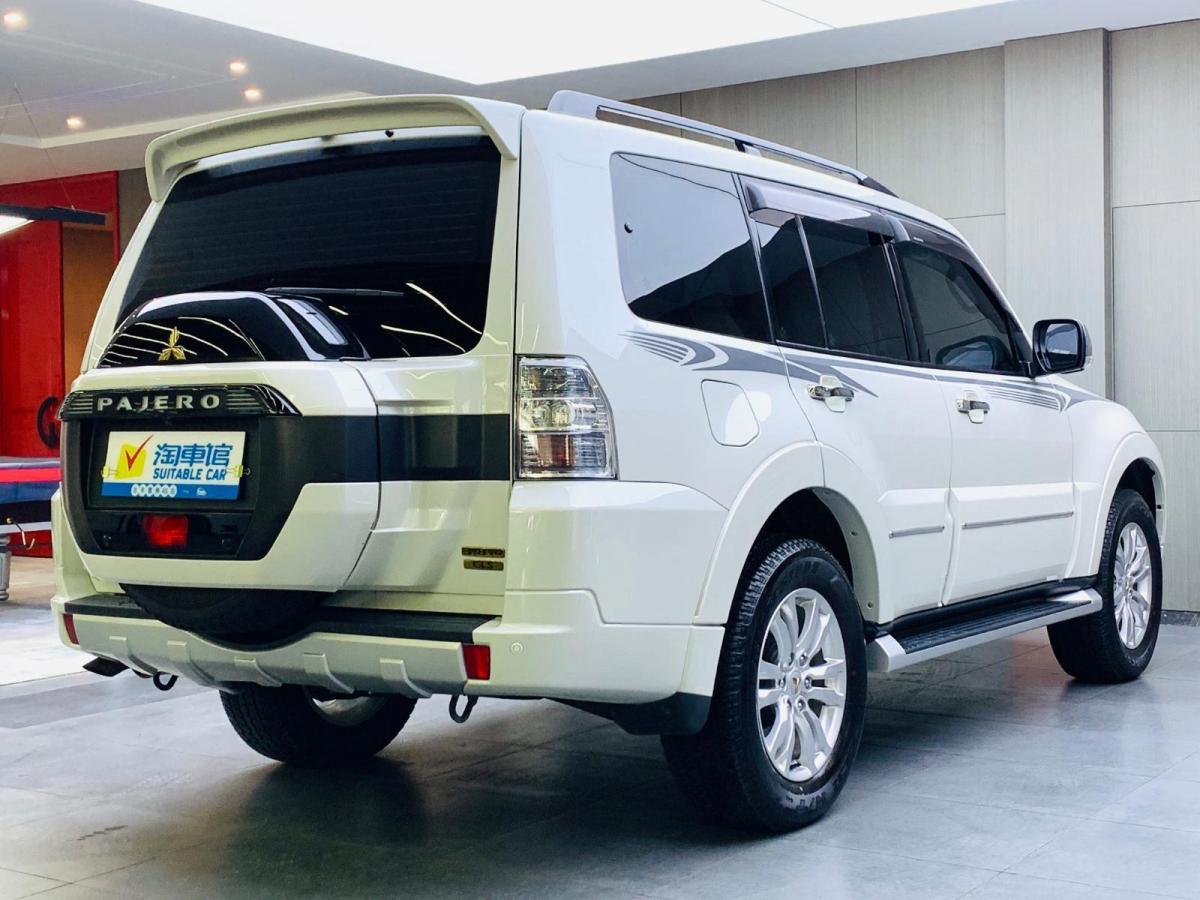 三菱 帕杰罗 2019款 帕杰罗 v97 3.8l gls 双气 中东版 图片