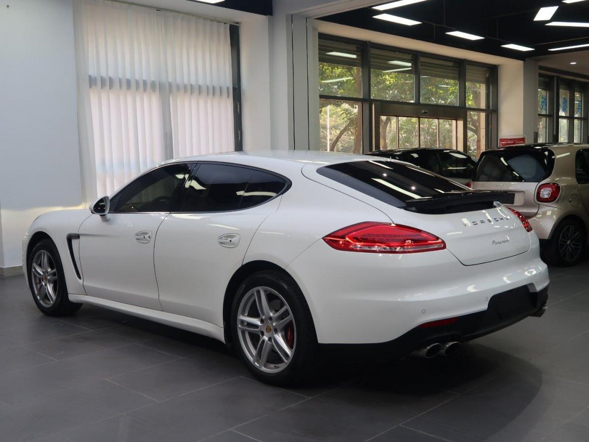 保时捷 Panamera  2014款 Panamera 3.0T图片
