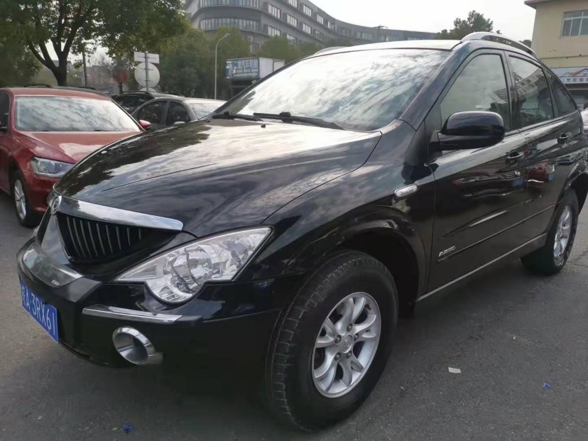 双龙 爱腾  2010款 2.3 真爱导航汽油版图片