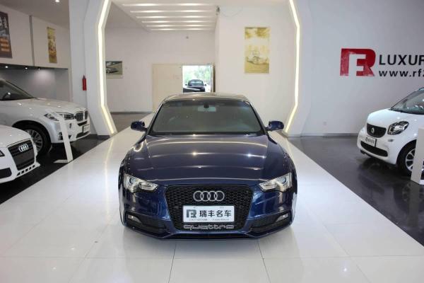 奥迪 奥迪A5  2016款 A5 45TFSI Sportback 舒适型