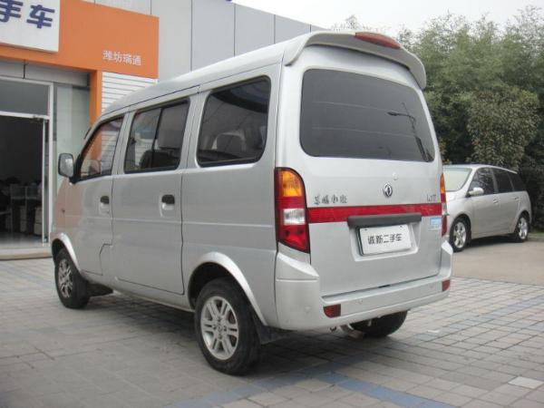 【潍坊】2011年3月 东风小康 k17 1.0l 手动5-7座 银灰 手动挡