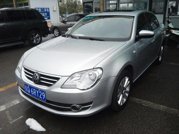 【北京】2010年9月 大众 宝来 1.4tsi 豪华版 自动档