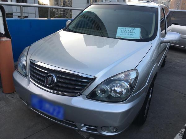 【上海】2010年5月 别克 gl8 陆尊 3.0 lt 7座豪华版 自动档