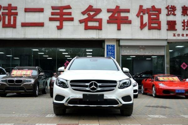 奔驰 奔驰GLC  2016款 GLC260 2.0T 4MATIC 豪华型