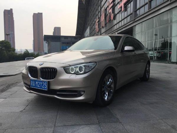 宝马 宝马5系  2011款 535i 3.0T 豪华型