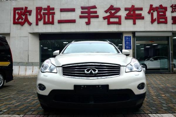 英菲尼迪 QX50  2013款 2.5 四驱优雅版