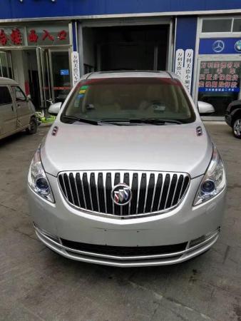 别克 GL8  2011款 3.0L XT豪华商务旗舰版