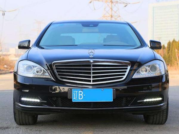 奔驰 奔驰S级  2012款 S300L 3.0L 商务型