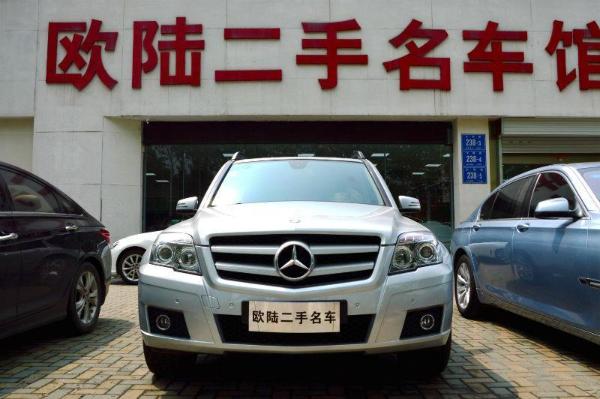 奔驰 奔驰GLK级  2011款 GLK300 3.0L 4MATIC 动感型