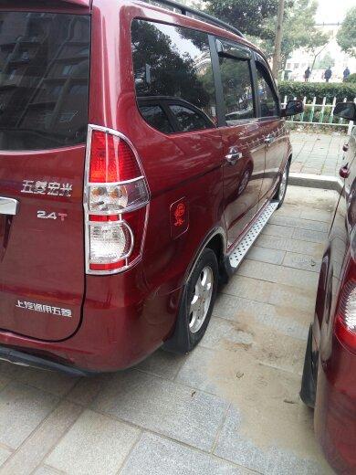 【六安】2014年1月 五菱红光 红色 手动挡