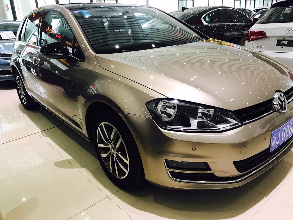 台州2017年7月大众高尔夫2017款230tsidsg豪华百万辆纪念版香槟色自动