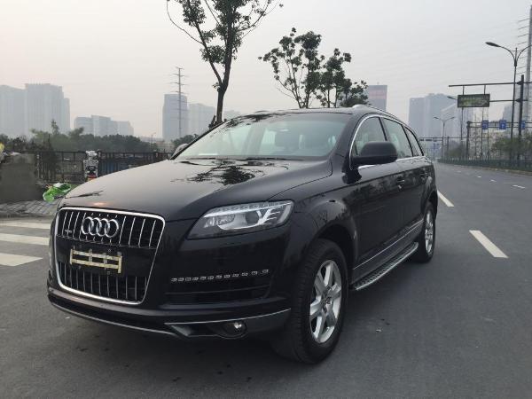 奥迪 奥迪Q7  2012款 Q7 3.0T FSI 进取型 200kw