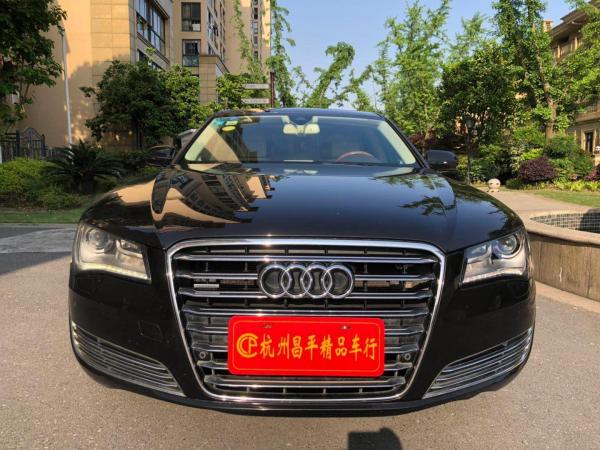 奥迪 奥迪A8  2013款 A8L 45 TFSI quattro舒适型