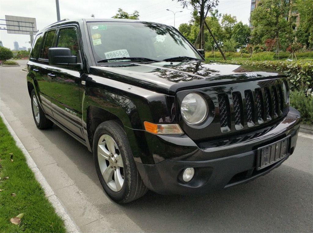 宁波2014年9月jeep自由客2014款24l运动版黑色自动档