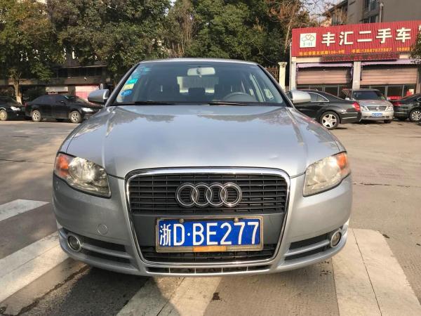 奥迪 奥迪A4L  2006款 A4 1.8T 豪华型