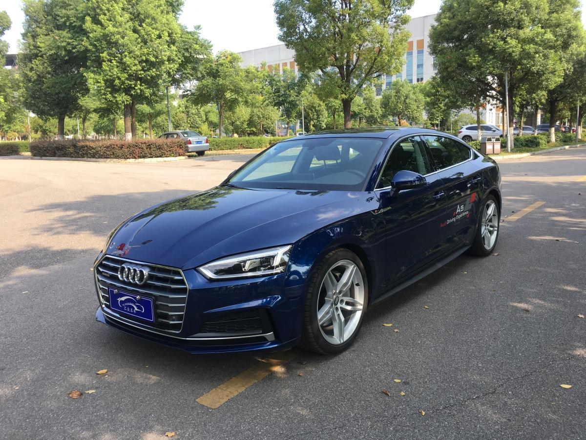 娄底2018年10月奥迪奥迪a52017款sportback45tfsiquattro运动型蓝色