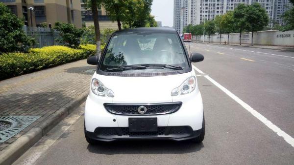 【宁波】2014年2月 奔驰smart 白色 手自一体