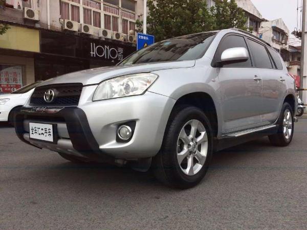 丰田 RAV4  2011款 2.0 经典版