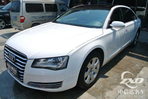 奥迪 奥迪A8  2011款 A8L 3.0TFSI quattro 豪华型