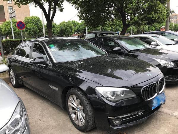 宝马 宝马7系  2013款 740Li 3.0T 豪华型