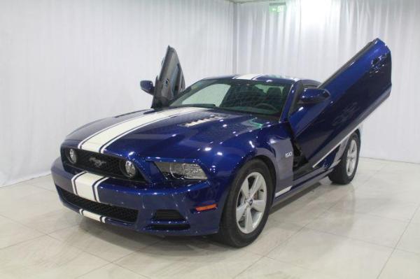 【上海】未上牌 福特 进口野马 5.0 5.0l gt手动豪华型 蓝色 手动挡