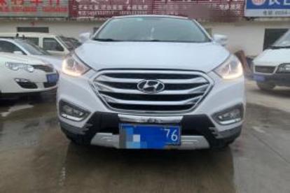 现代 ix35  2013款 2.0L 手动两驱舒适型GL 国IV