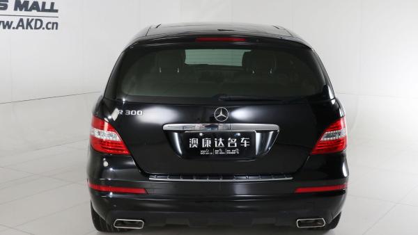 【深圳】2011年02月 启辰 r30 2010款 奔驰0 豪华型 黑色 自动档