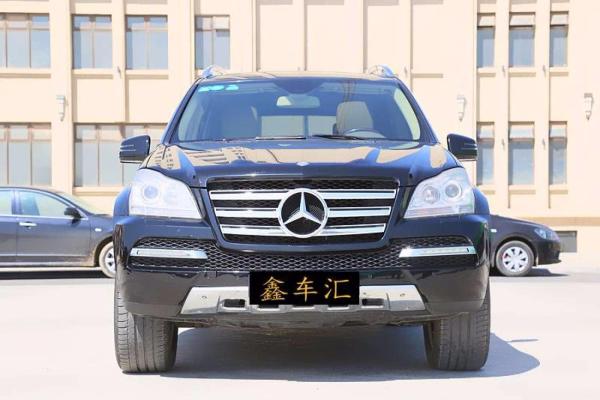 奔驰 奔驰GL级  2011款 GL450 4.7L 4MATIC 尊贵型