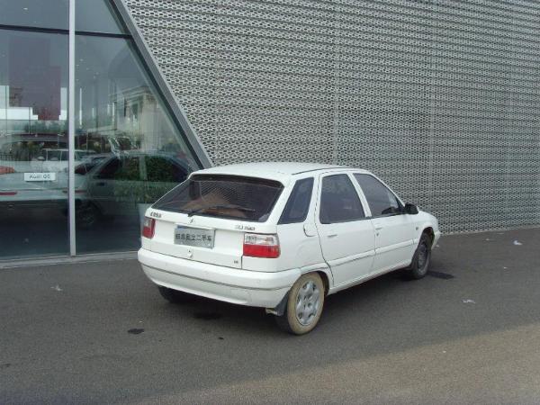 【蚌埠】2008年2月 雪铁龙 富康 1.4 rpc 白色 手动挡