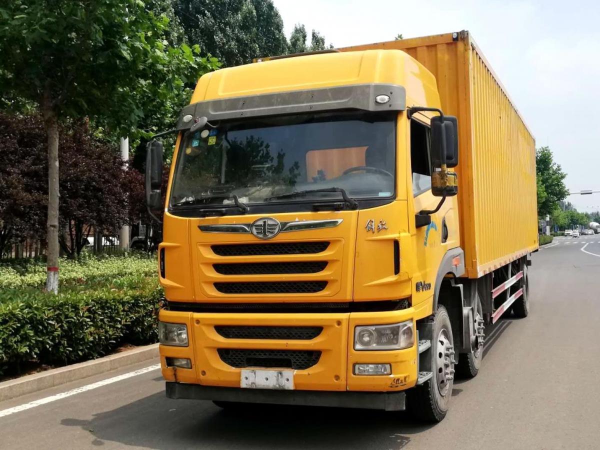 【青岛二手车】2017年1月_二手解放悍威9.