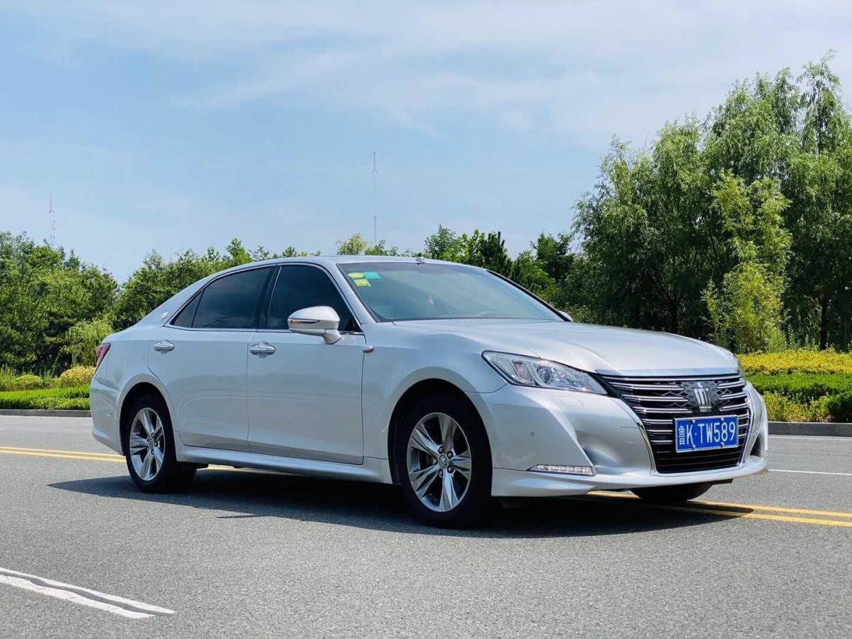 156****5769求购同款车系已为3369位用户找到心仪车辆丰田 皇冠  2015