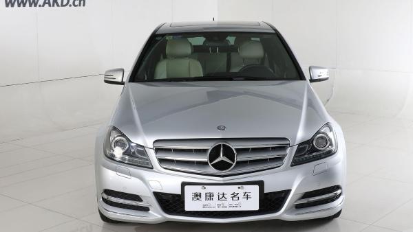 【深圳】2012年03月 沃尔沃 c30 2011款 奔驰0 时尚型 白色 自动档