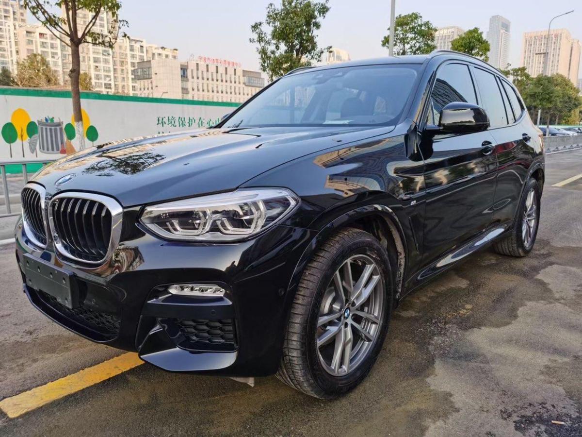杭州2019年2月宝马宝马x32019款xdrive28im运动套装黑色手自一体